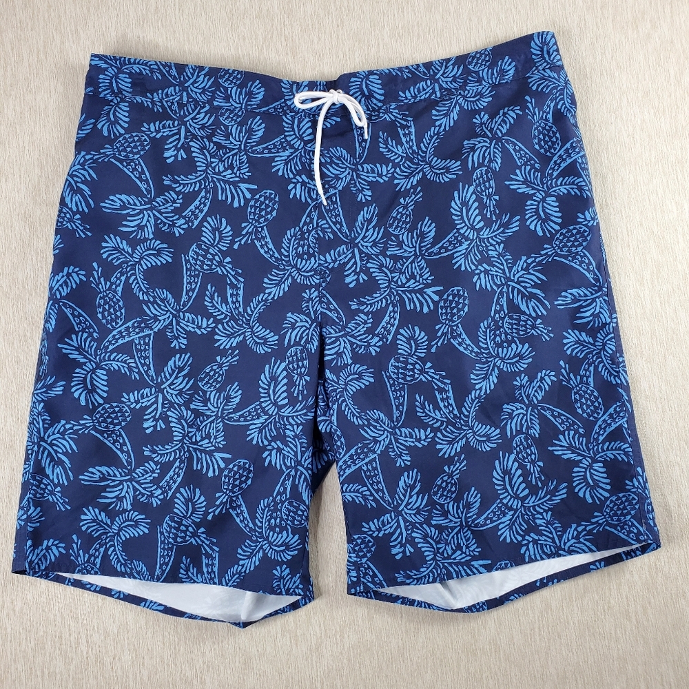 St John's Bay Men's 3XLT Swim Shorts Navy Blue Pineapple Design Drawstring Waist
